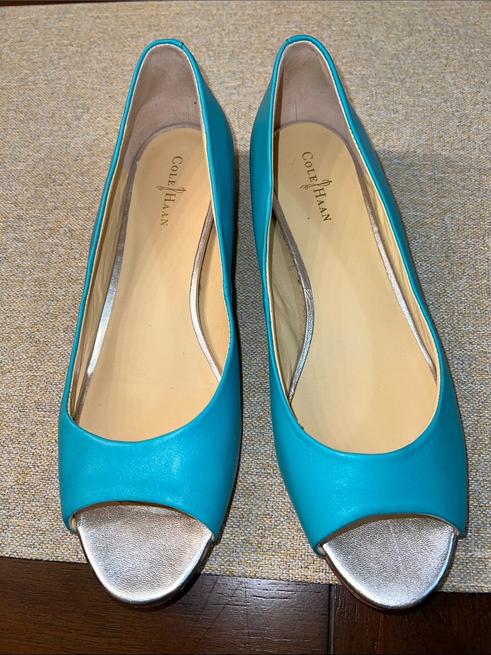❤️ Cole Haan Turquoise Leather Slip-On Flats